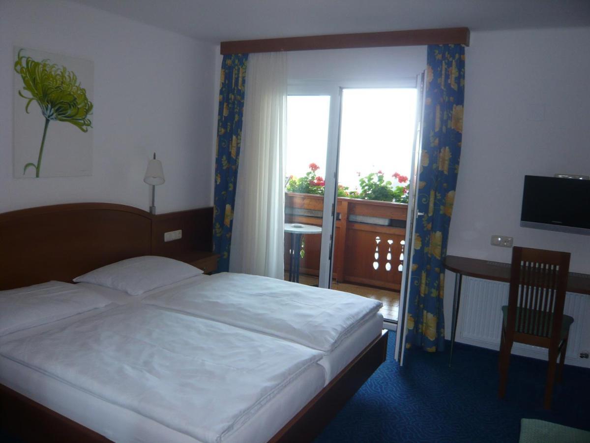 Fruehstueckspension Seeblick Sankt Gilgen Extérieur photo